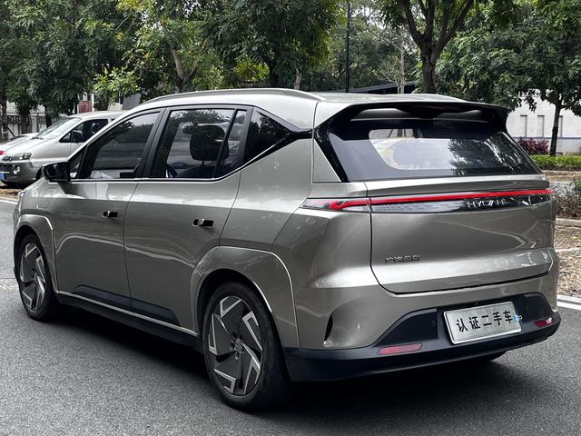 HYCAN Z03 2022 510 Chaoku Edition 63.98kWh Used Car for Sale in Ghana -u22868410 | ZEEX AUTO