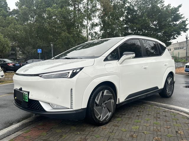 HYCAN Z03 2022 510 Chaoku Edition 64.23kWh Used Car for Sale in Ghana -u22985052 | ZEEX AUTO