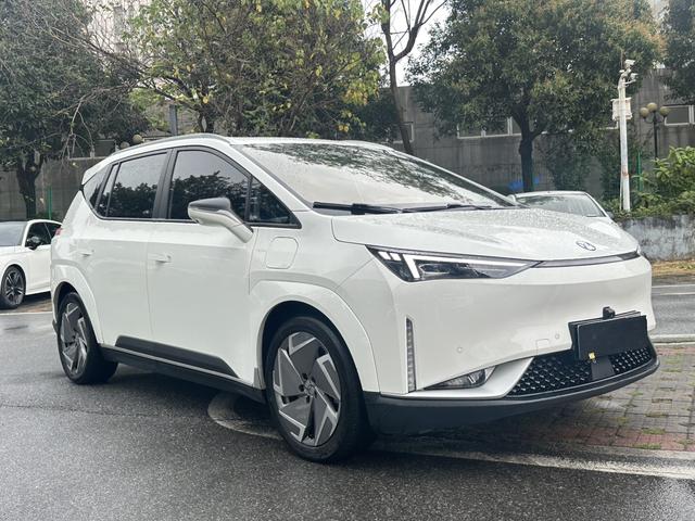 HYCAN Z03 2022 510 Chaoku Edition 64.23kWh Used Car for Sale in Ghana -u22985052 | ZEEX AUTO