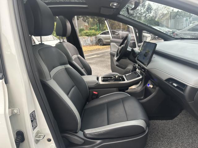 HYCAN Z03 2022 510 Chaoku Edition 64.23kWh Used Car for Sale in Ghana -u22985052 | ZEEX AUTO