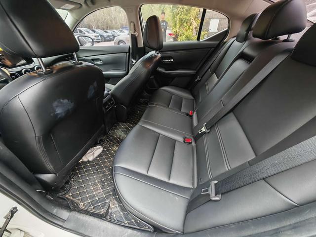 Dongfeng Nissan Sylphy 2021 1.6L XL CVT Premium Edition -u22769378 | ZEEX AUTO