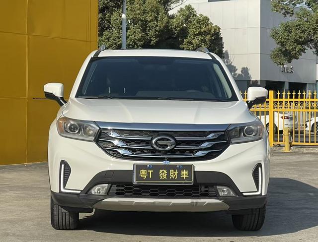 GAC Trumpchi GS4 2018 235T Automatic 2WD Elite Million Anniversary Edition -u22585765 | ZEEX AUTO
