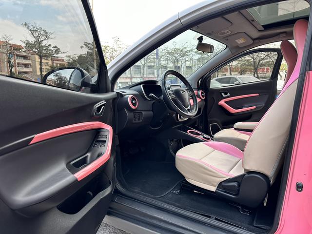 Chery Little Ant 2022 Sweet Pink Trim Full Sugar Edition Ternary Lithium 30.6kWh 30kW 301km Used Car for Sale in Ghana -u22751036 | ZEEX AUTO