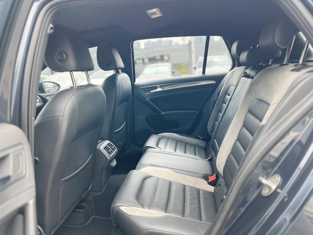FAW-Volkswagen Golf 2020 Love Edition 280TSI DSG R-Line Used Car for Sale in Ghana -u22991027 | ZEEX AUTO
