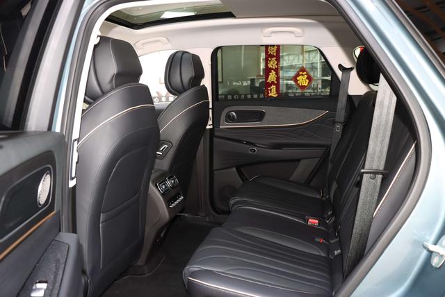 Chery Tiggo 9 2023 2.0T DCT 2WD Premium Version 7-Seater Used Car for Sale in Ghana -u22961155 | ZEEX AUTO