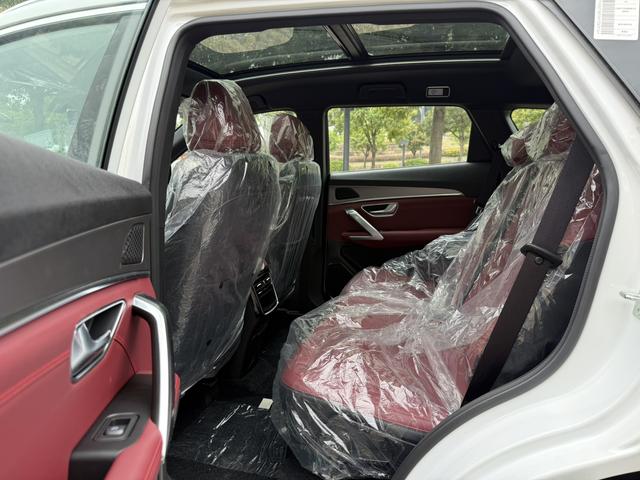 Chery Jetour X70 PLUS 2025 Champion Edition 1.5T DCT Champion MAX+ 7-seater Used Car for Sale in Ghana -u22762467 | ZEEX AUTO