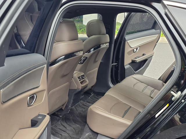 BYD Han DM 2020 DM 4WD Performance Luxury Edition Used Car for Sale in Ghana -u22959059 | ZEEX AUTO