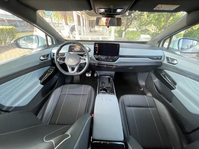 SAIC Volkswagen ID.4 X 2022 Pure Smart Edition Used Car for Sale in Ghana -u22396487 | ZEEX AUTO