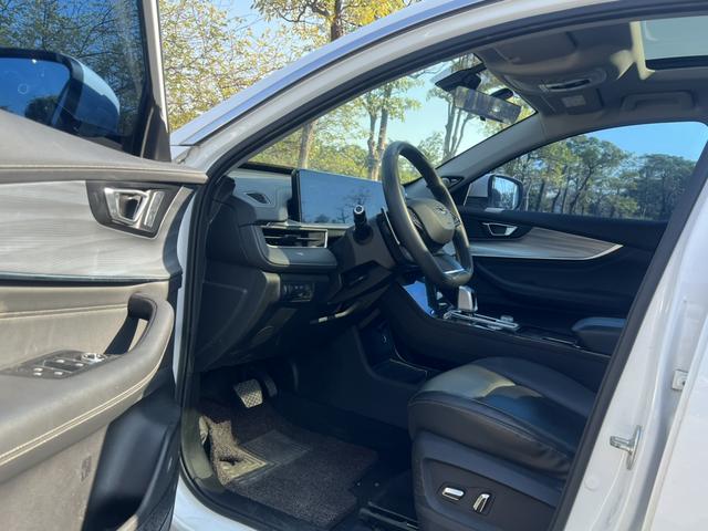 Chery Tiggo 8 PLUS 2022 290TGDI DCT Premium Edition Used Car for Sale in Ghana -u22392489 | ZEEX AUTO